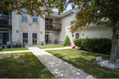 6115 S Creekside Dr, Cudahy, WI 53110 - Photo 1