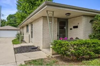 521 N 105th St, Wauwatosa, WI 53226 - Photo 1