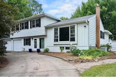 418  Hiawatha Blvd, Winona, MN 55987 - Photo 1