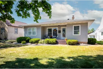 2137  Johnson St, La Crosse, WI 54601 - Photo 1