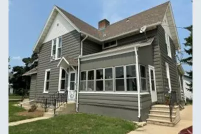 204  Park Ave, Waupun, WI 53963 - Photo 1