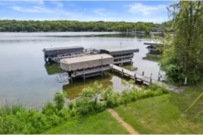 1542  3rd St, Delafield, WI 53018 - Photo 1