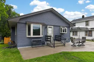 401 Harvey Ave, Waukesha, WI 53186 - Photo 1