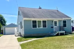 2415 16th St, Two Rivers, WI 54241 - Photo 1