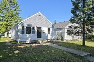 2471 S 74th St, West Allis, WI 53219 - Photo 1