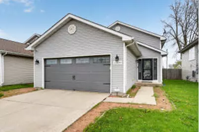 2009  Grove Ave, Racine, WI 53405 - Photo 1