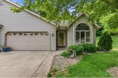 981 E Loos St, Hartford, WI 53027 - Photo 1