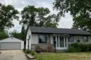 763 10th Ave, Grafton, WI 53024 - Photo 1