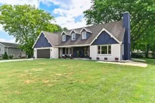 W205S10388 Cindy Ct, Muskego, WI 53150 - Photo 1