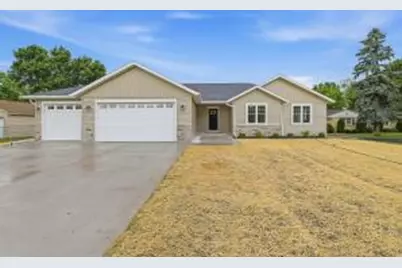 1150  Fond Du Lac Ave, Fond du Lac, WI 54935 - Photo 1
