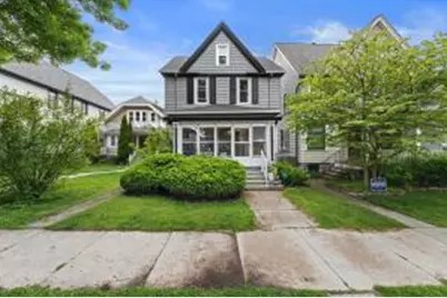 3331 N Bartlett Ave, Milwaukee, WI 53211 - Photo 1