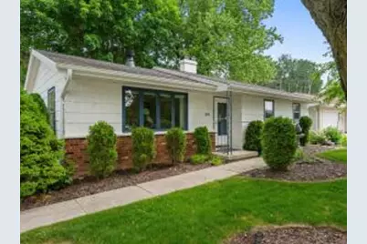 1441  Lee Cir, Manitowoc, WI 54220 - Photo 1