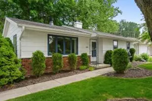 1441 Lee Cir, Manitowoc, WI 54220 - Photo 1