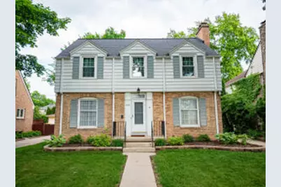 2638 N 88th St, Wauwatosa, WI 53226 - Photo 1