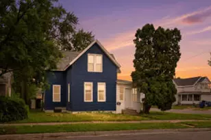 1002 8th St, La Crosse, WI 54601 - Photo 1