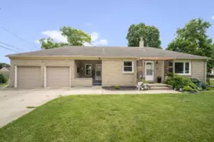 1260 Edwards St, Brookfield, WI 53005 - Photo 1