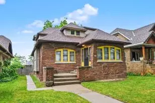 4131 N 16th St, Milwaukee, WI 53209 - Photo 1