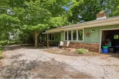 S85W30520  Stoneridge Dr, Mukwonago, WI 53149 - Photo 1