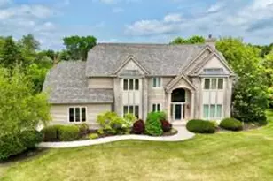 10431 N Gazebo Hill Parkway, Mequon, WI 53092 - Photo 1