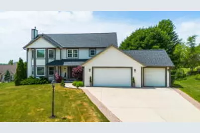 W127S9657  Scott Krause Dr, Muskego, WI 53150 - Photo 1