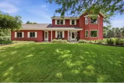 W343N6980 W Circle Dr, Oconomowoc, WI 53066 - Photo 1