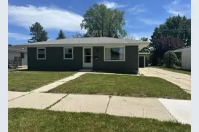 3305 S 18th St, Sheboygan, WI 53081 - Photo 1