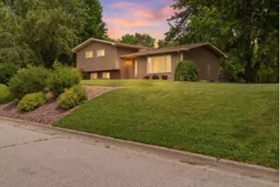 205  3rd Ave, Holmen, WI 54636 - Photo 1