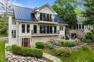 13 Cedar Point Dr, Williams Bay, WI 53191 - Photo 1