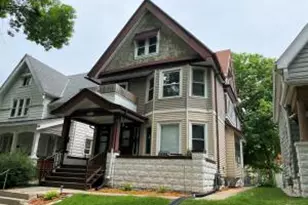 734 S 31st St, Milwaukee, WI 53215 - Photo 1