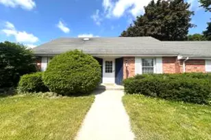 7911 S Verdev Dr, Oak Creek, WI 53154 - Photo 1