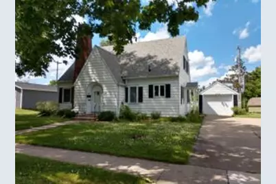 528  Hillcrest St, Viroqua, WI 54665 - Photo 1