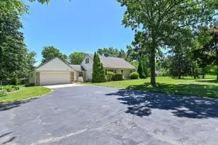 W156N8008 Pilgrim Rd, Menomonee Falls, WI 53051 - Photo 1