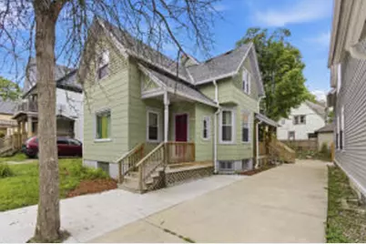 2330 N Hubbard St, Milwaukee, WI 53212 - Photo 1