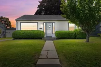 2109  Monroe Ave, Racine, WI 53405 - Photo 1