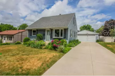 2214  Easy St, Waukesha, WI 53188 - Photo 1