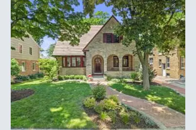 4637 N Murray Ave, Whitefish Bay, WI 53211 - Photo 1