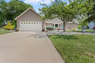 8140 S Waring Dr, Oak Creek, WI 53154 - Photo 1