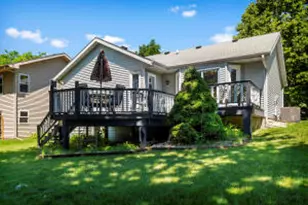 833 W Mohawk Trail, DeForest, WI 53532 - Photo 1
