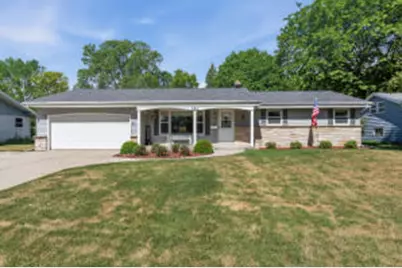 924 N 18th Ave, West Bend, WI 53090 - Photo 1