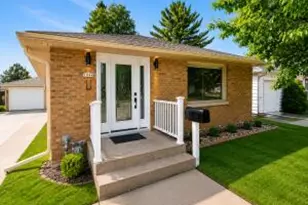 1844 N 23rd St, Sheboygan, WI 53081 - Photo 1
