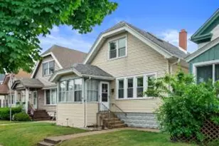 1724 S 72nd St, West Allis, WI 53214 - Photo 1