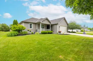1446 Mulberry St, Hartford, WI 53027 - Photo 1