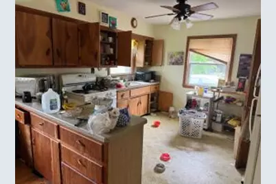 2126 N 115th St, Wauwatosa, WI 53226 - Photo 1