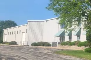 8915 58th Pl, Kenosha, WI 53144 - Photo 1