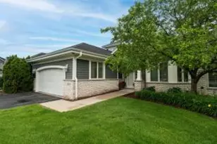 765 Bay Ct, Brookfield, WI 53005 - Photo 1