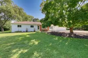 4560 N 149th St, Brookfield, WI 53005 - Photo 1