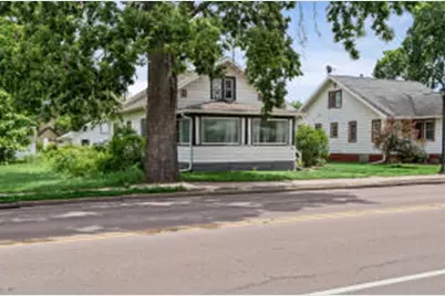 1328  George St, La Crosse, WI 54603 - Photo 1