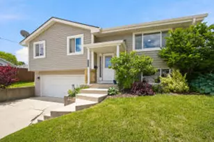 5708 54th Ave, Kenosha, WI 53144 - Photo 1