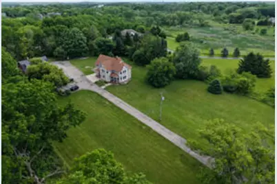 19272 W Coffee Rd, New Berlin, WI 53146 - Photo 1