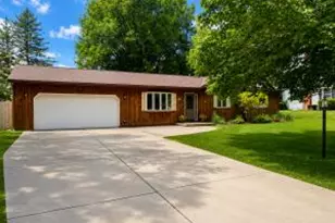 1412 N 40th St, Sheboygan, WI 53081 - Photo 1